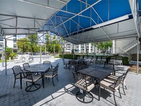17570 Atlantic Blvd 318, Sunny Isles Beach FL 33160