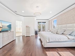 6933 NW 104th Ct, Doral FL 33178