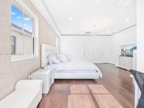 6933 NW 104th Ct, Doral FL 33178