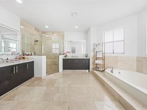 6933 NW 104th Ct, Doral FL 33178