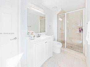 6933 NW 104th Ct, Doral FL 33178