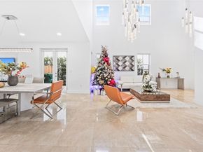 6933 NW 104th Ct, Doral FL 33178