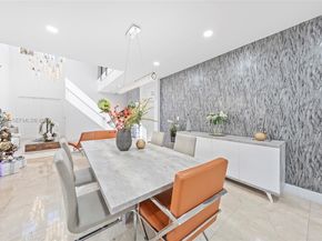 6933 NW 104th Ct, Doral FL 33178