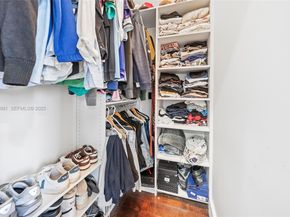 6933 NW 104th Ct, Doral FL 33178