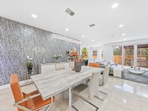 6933 NW 104th Ct, Doral FL 33178