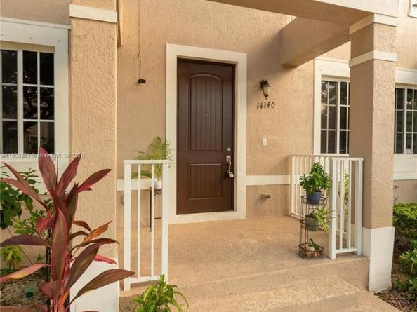 14140 SW 275th St, Homestead FL 33032