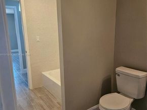 3906 NW 207th St Rd 3906, Miami Gardens FL 33055