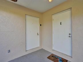 400 NE 2nd St, Boynton Beach FL 33435