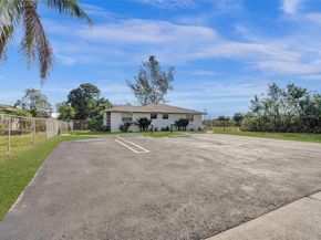 400 NE 2nd St, Boynton Beach FL 33435