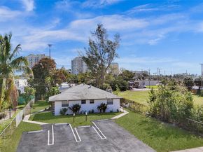 400 NE 2nd St, Boynton Beach FL 33435