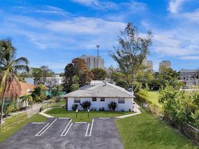 400 NE 2nd St, Boynton Beach FL 33435