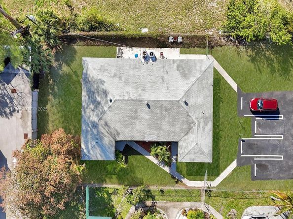 400 NE 2nd St, Boynton Beach FL 33435