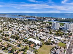 400 NE 2nd St, Boynton Beach FL 33435