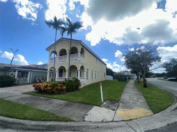 13986 SW 276th Way, Homestead FL 33032
