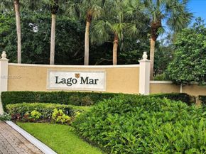 400 NW 127th Ave 13 & 14, Plantation FL 33325