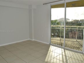 816 NW 11th St 801, Miami FL 33136
