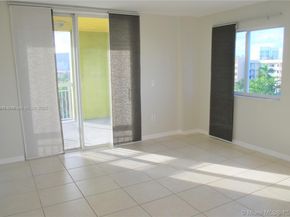 816 NW 11th St 801, Miami FL 33136
