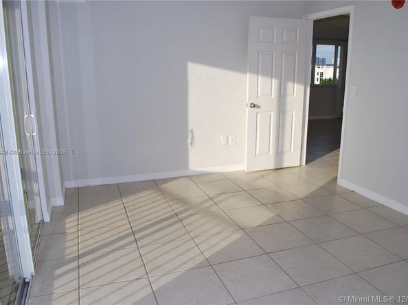 816 NW 11th St 801, Miami FL 33136