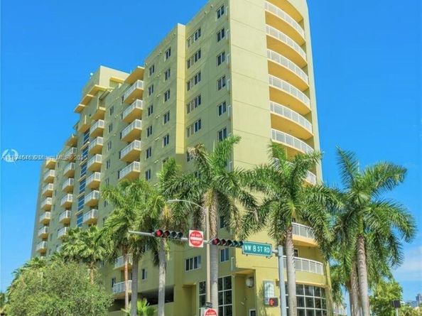 816 NW 11th St 801, Miami FL 33136