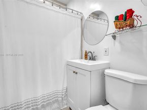14140 NE 10th Ave, North Miami FL 33161