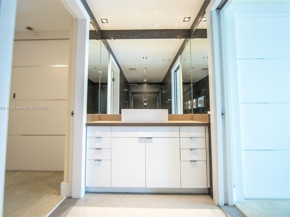 520 West Ave 602, Miami Beach FL 33139