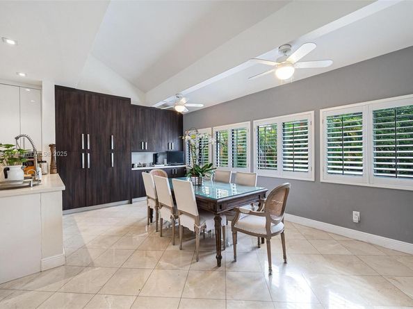 2000 S Bayshore Dr 69, Miami FL 33133