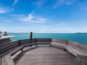 2000 S Bayshore Dr 69, Miami FL 33133