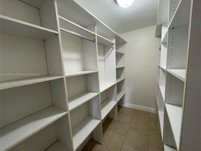 5181 NE 17th Ave, Pompano Beach FL 33064