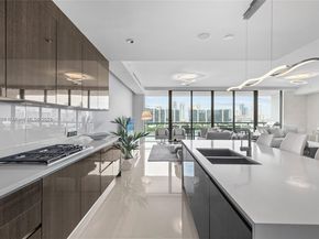 3300 NE 188th St 818, Aventura FL 33180