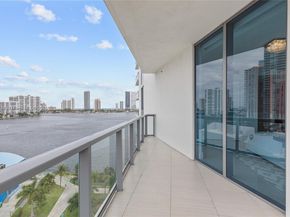 3300 NE 188th St 818, Aventura FL 33180