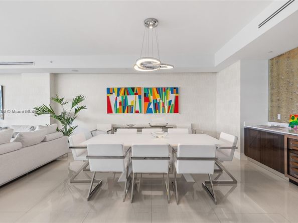 3300 NE 188th St 818, Aventura FL 33180