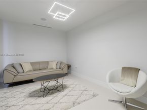 3300 NE 188th St 818, Aventura FL 33180