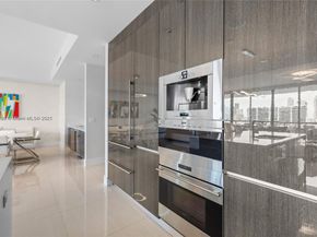 3300 NE 188th St 818, Aventura FL 33180