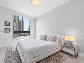 3300 NE 188th St 818, Aventura FL 33180