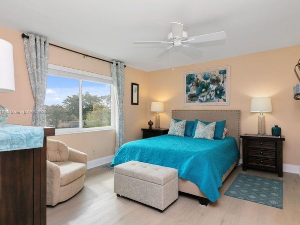 9310 Sunrise Lakes Blvd 301, Sunrise FL 33322