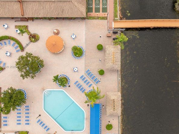 9310 Sunrise Lakes Blvd 301, Sunrise FL 33322