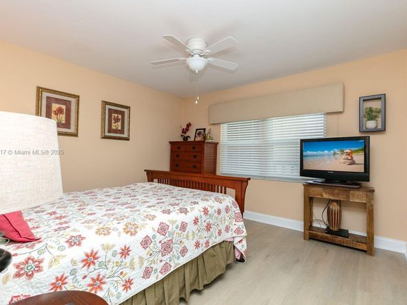 9310 Sunrise Lakes Blvd 301, Sunrise FL 33322