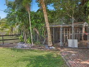 2441 SW 43rd Ave, Fort Lauderdale FL 33317