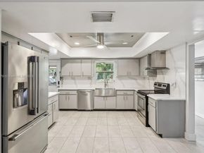 2441 SW 43rd Ave, Fort Lauderdale FL 33317