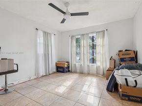 2441 SW 43rd Ave, Fort Lauderdale FL 33317