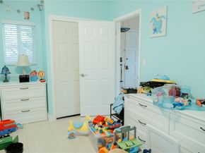 85 NW 21st St, Homestead FL 33030