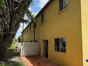 1704 SW 101st Ter, Miramar FL 33025