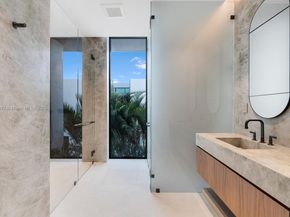 11404 N Bayshore Dr, North Miami FL 33181