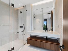 11404 N Bayshore Dr, North Miami FL 33181