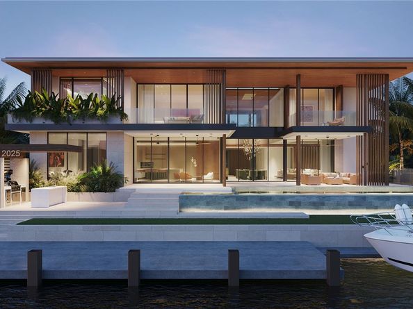 11404 N Bayshore Dr, North Miami FL 33181