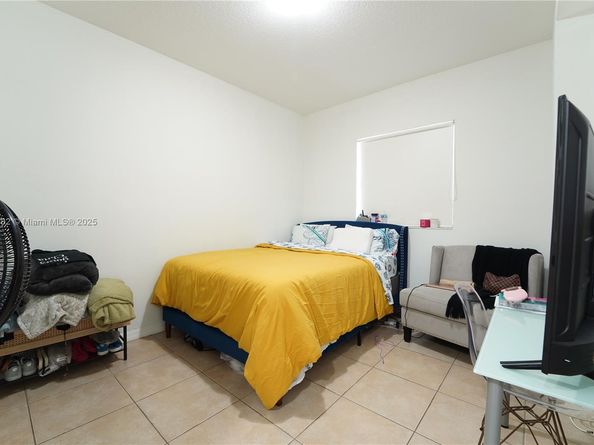 5271 SW 8th St 311, Miami FL 33134