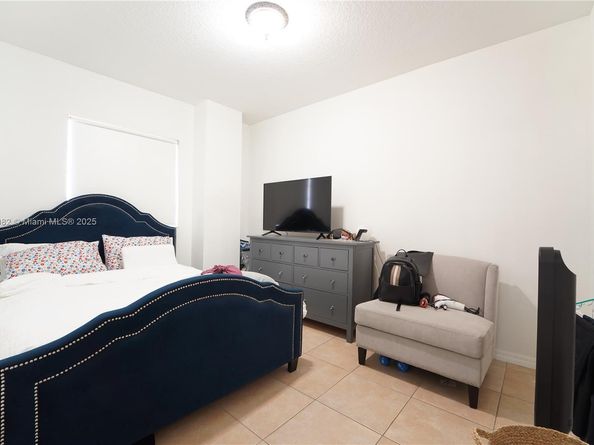 5271 SW 8th St 311, Miami FL 33134