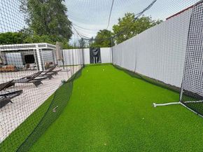 2121 SW 61st Ave, Miami FL 33155