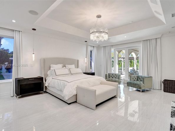 10400 SW 62nd St, Miami FL 33173