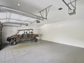 10400 SW 62nd St, Miami FL 33173